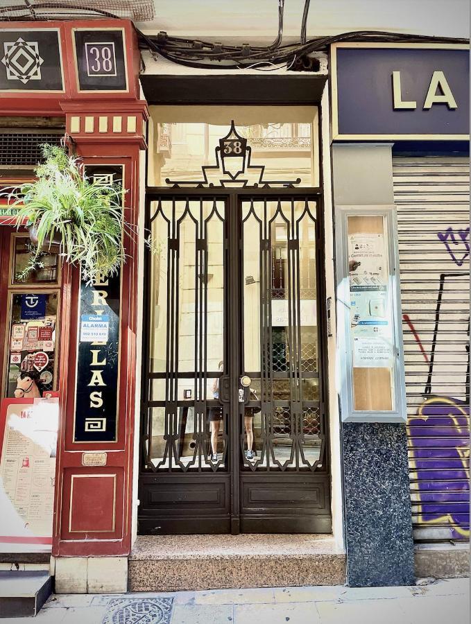 Az The Old Town Hostel - Coliving 萨拉戈萨 外观 照片