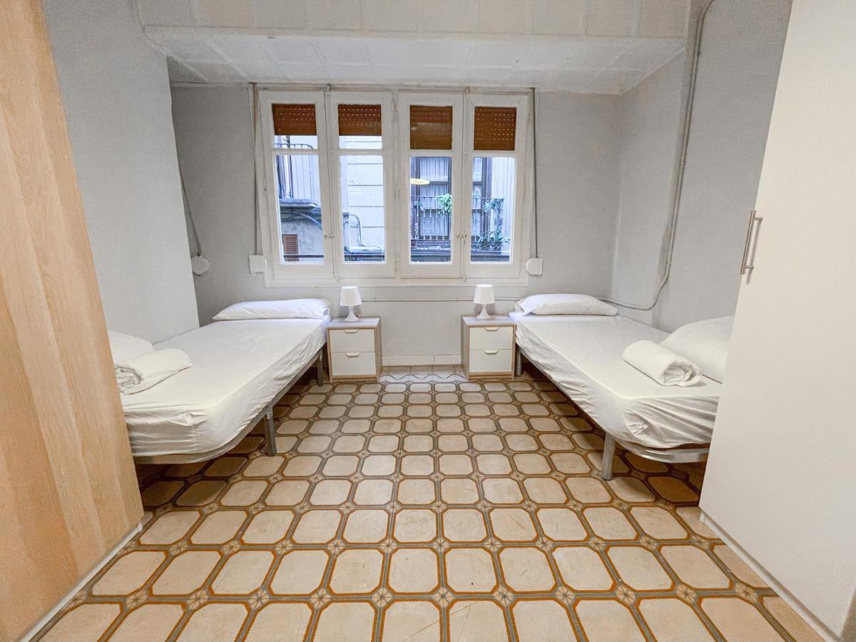 Az The Old Town Hostel - Coliving 萨拉戈萨 外观 照片